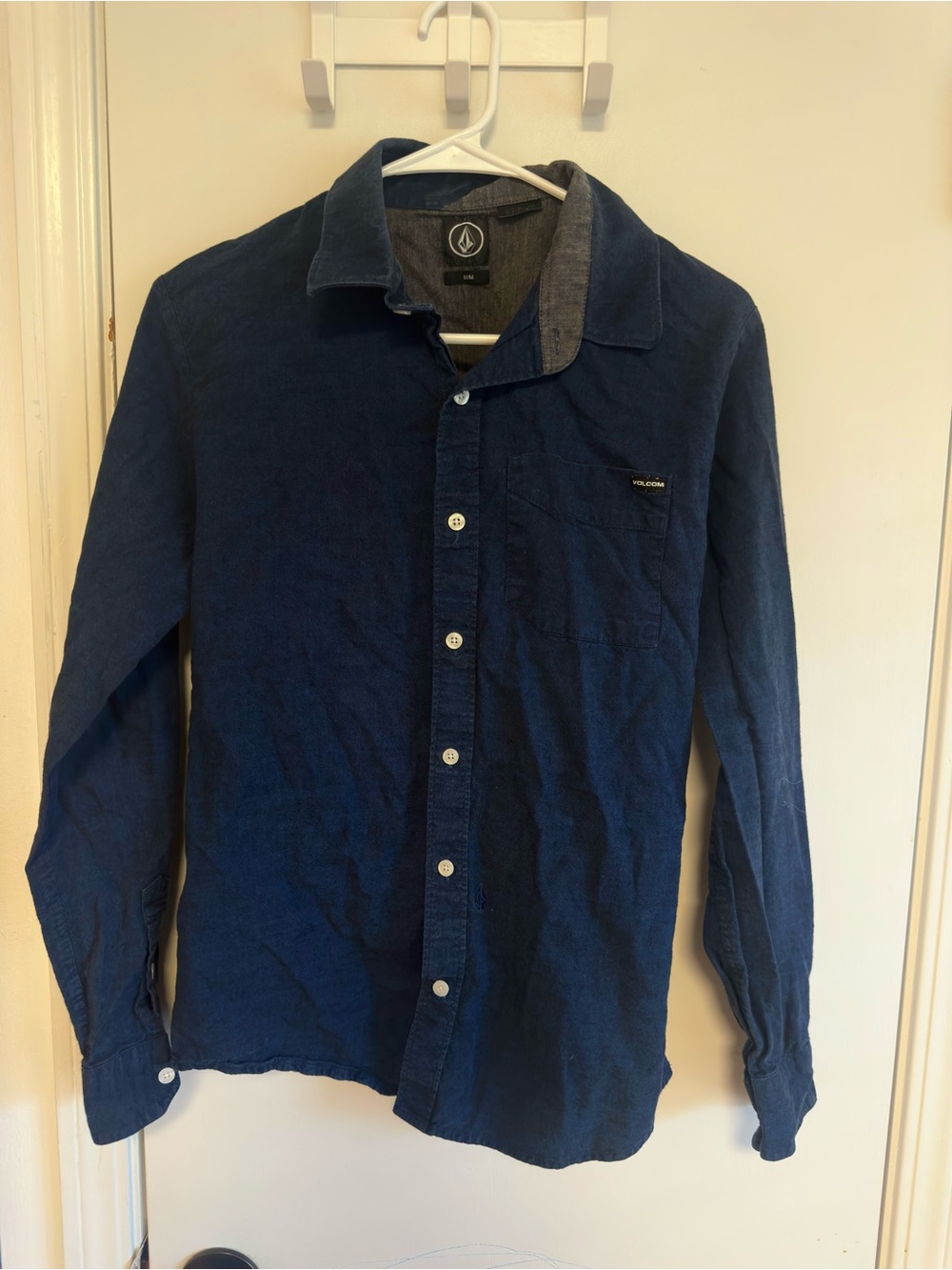 Volcom Button Up